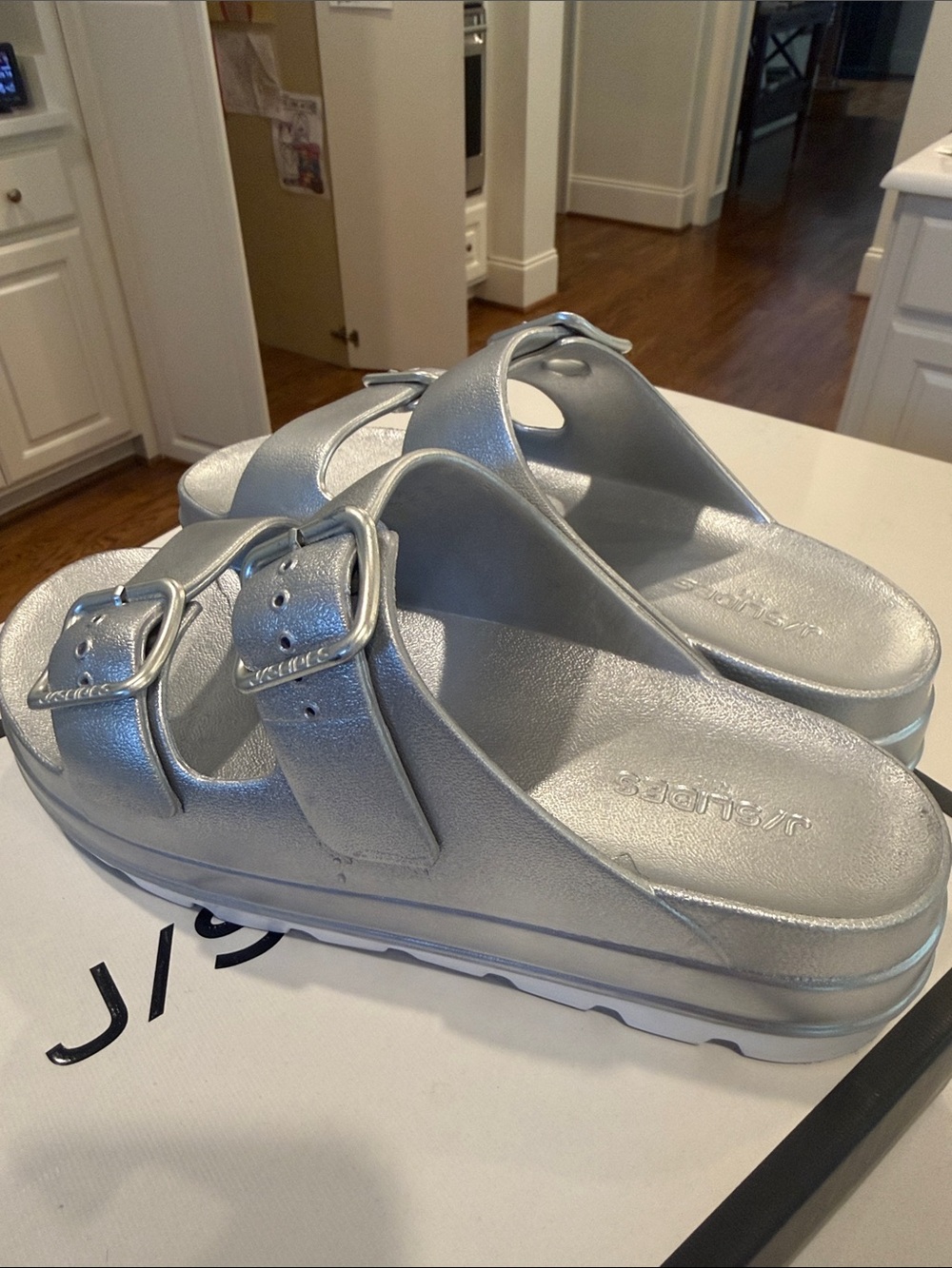 J/Slides shoes sz 10 women